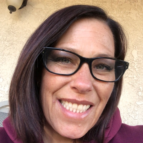 Meet your Posher, Regina - Picture 1 of 1